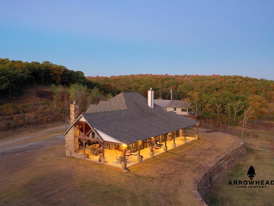 Okemah Lake Home