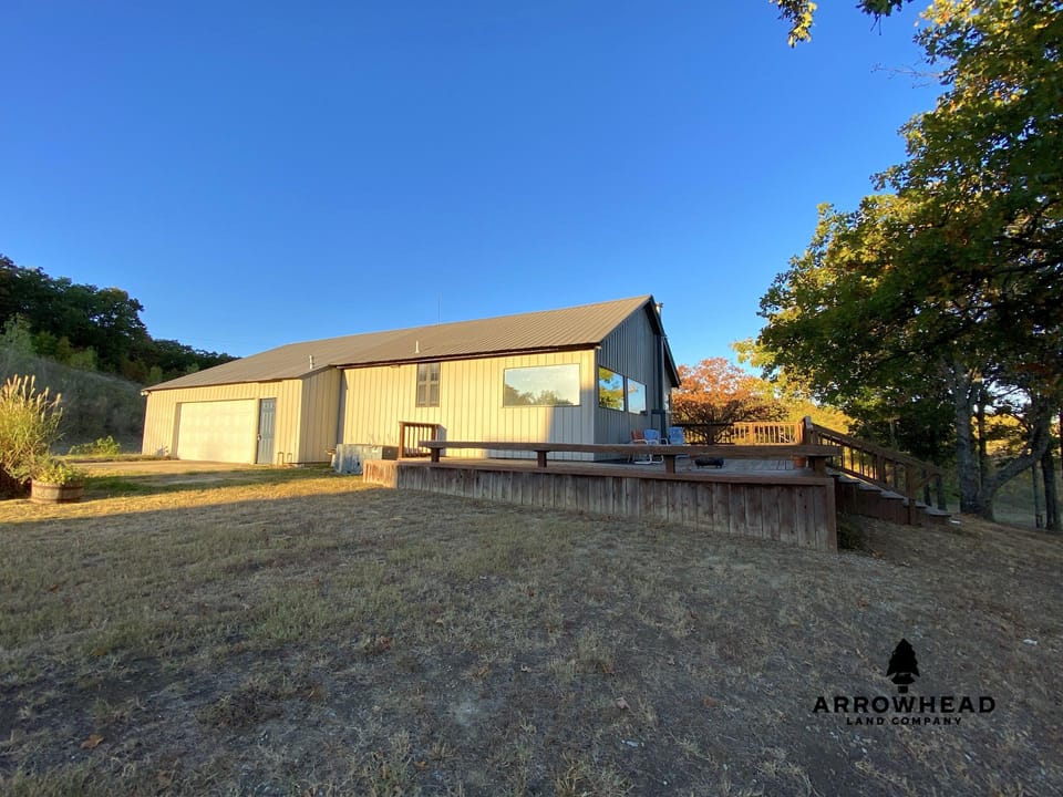 Okemah Lake Home