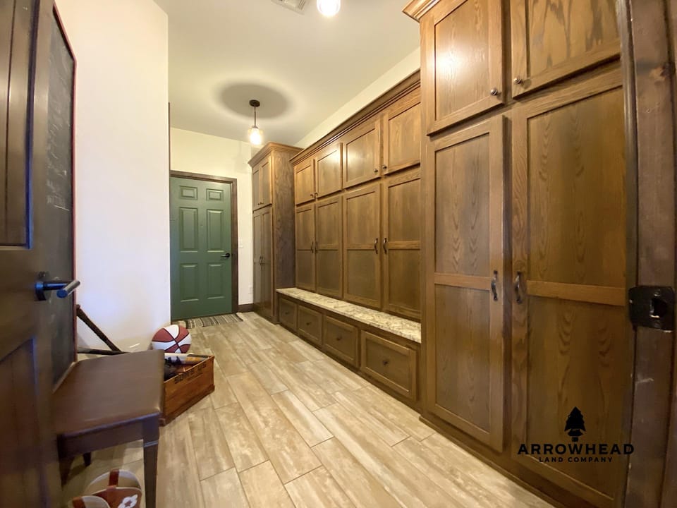 Okemah Lake Home