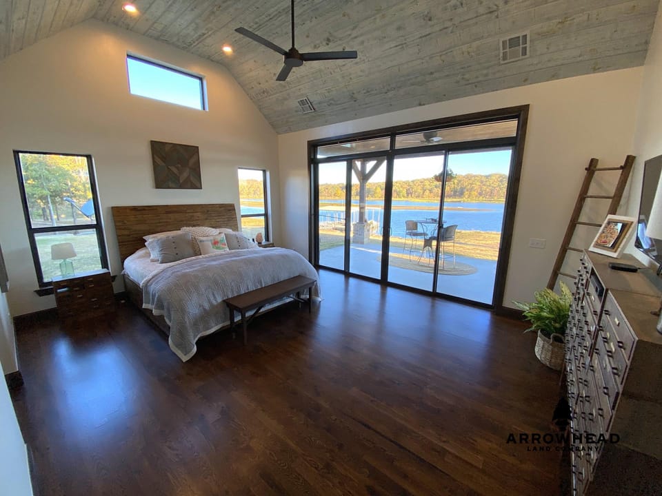 Okemah Lake Home