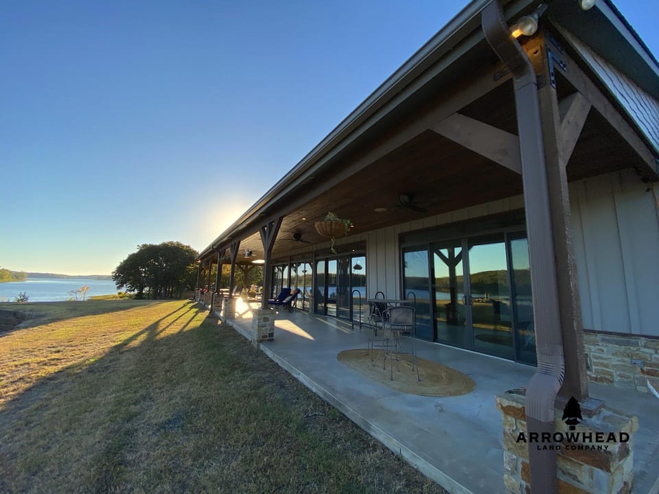 Okemah Lake Home