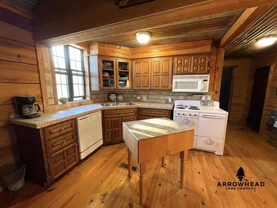 Okemah Lake Home