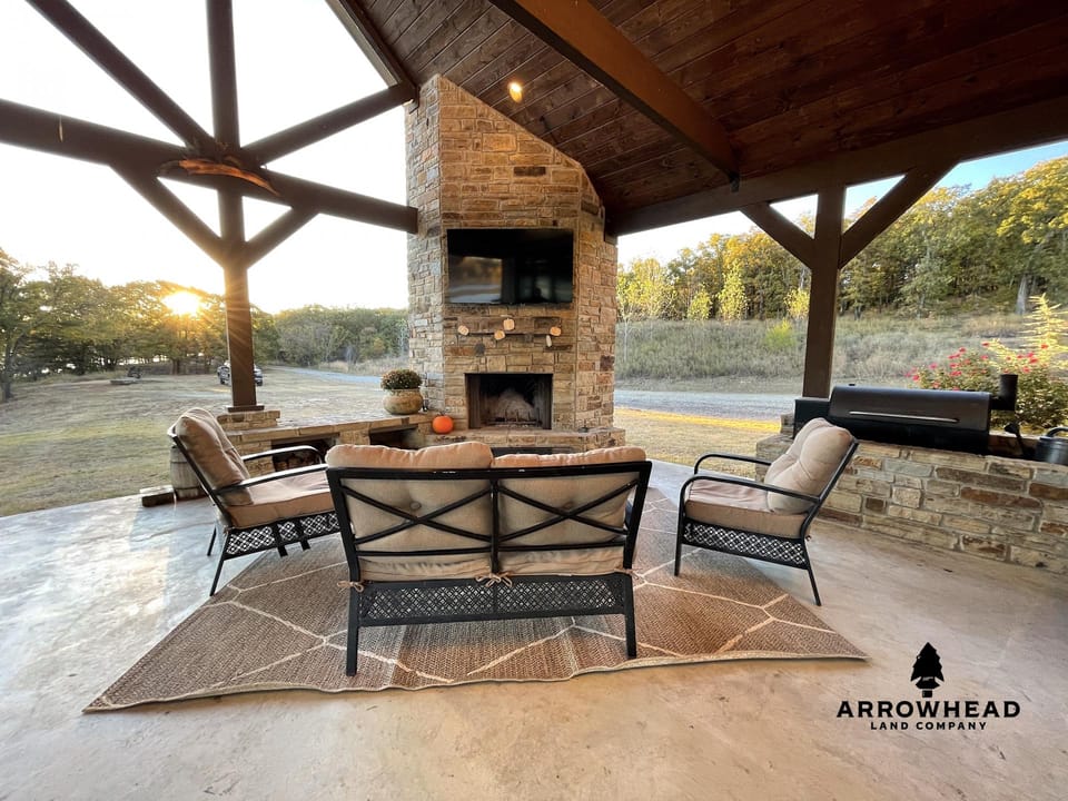 Okemah Lake Home