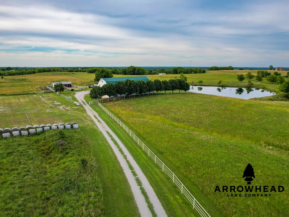 Tallgrass N' Tin Ranch