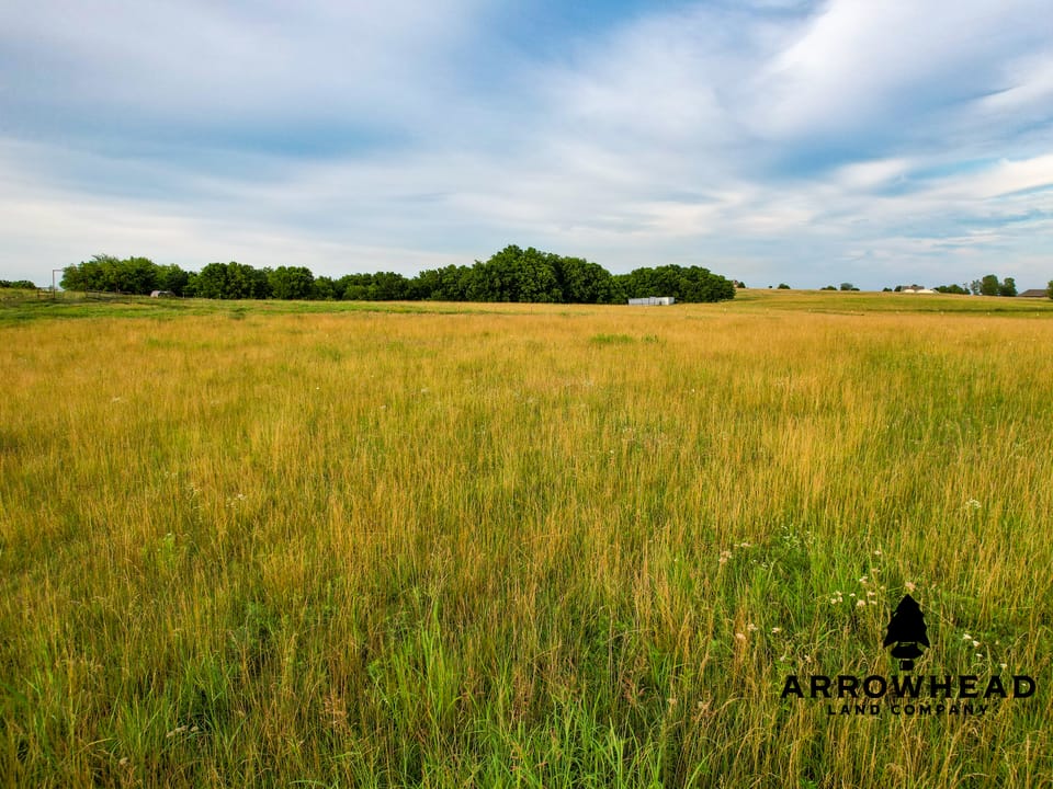 Tallgrass N' Tin Ranch