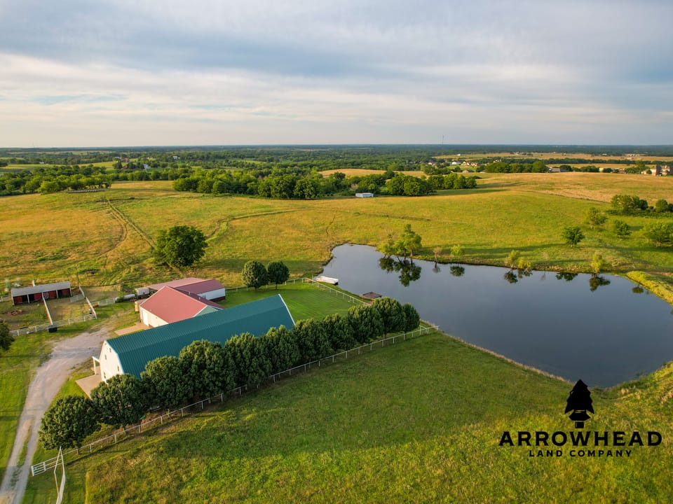 Tallgrass N' Tin Ranch