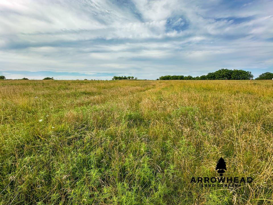 Tallgrass N' Tin Ranch