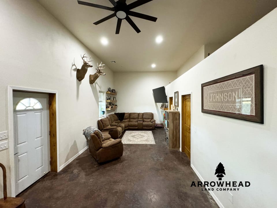 Barndo on River Bottom Acreage