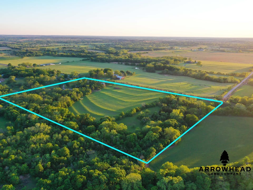 Barndo on River Bottom Acreage