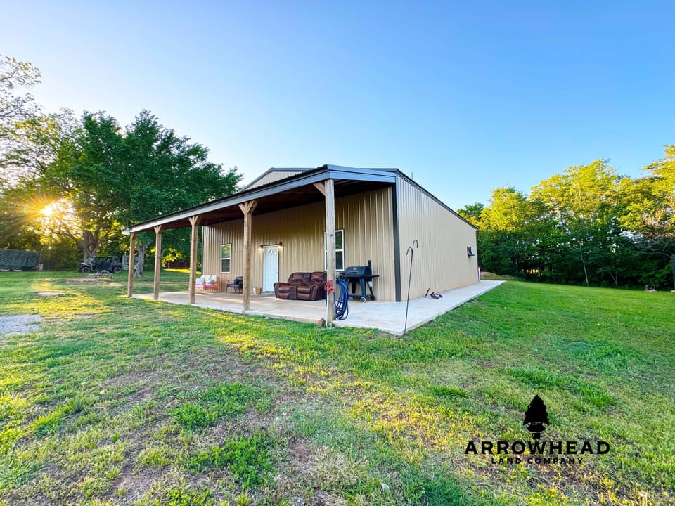 Barndo on River Bottom Acreage