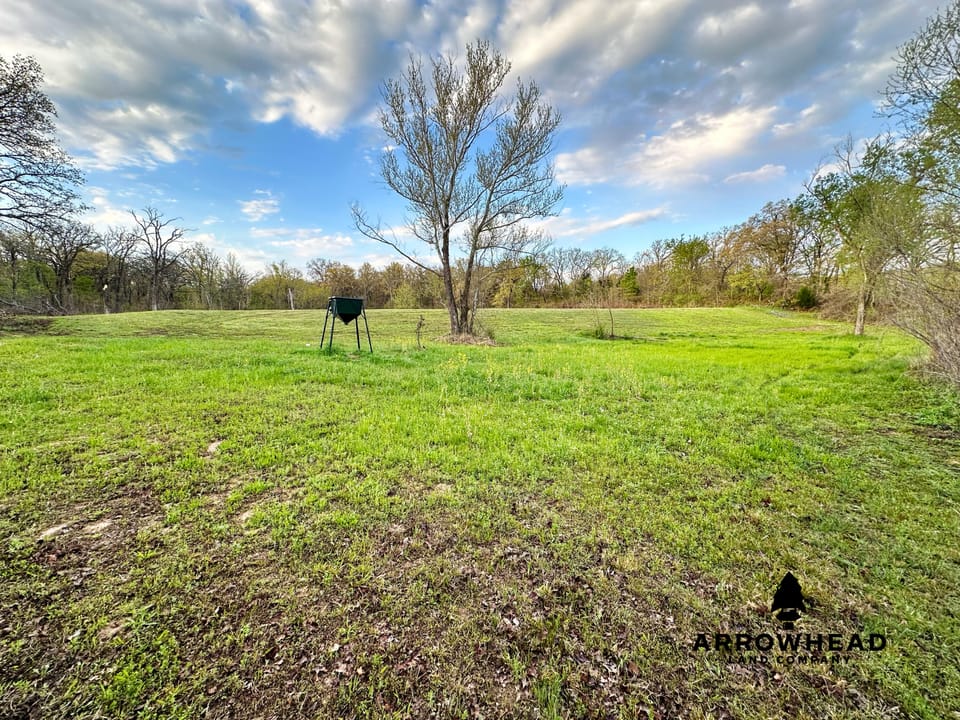Dual-Pond Whitetail Farm