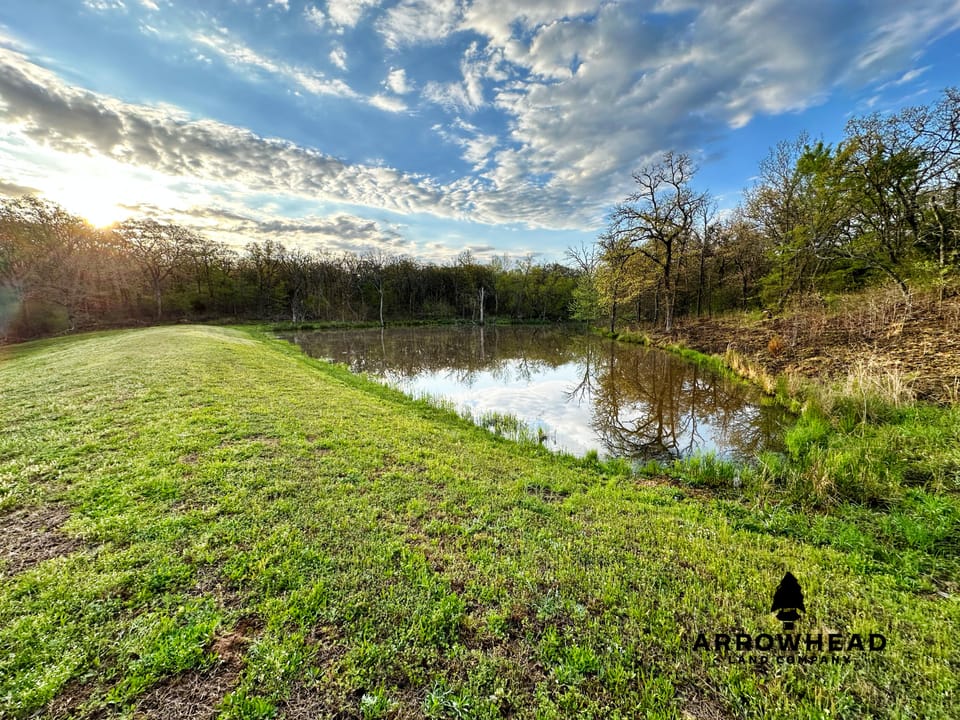 Dual-Pond Whitetail Farm