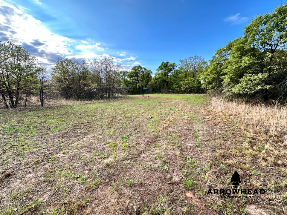Dual-Pond Whitetail Farm