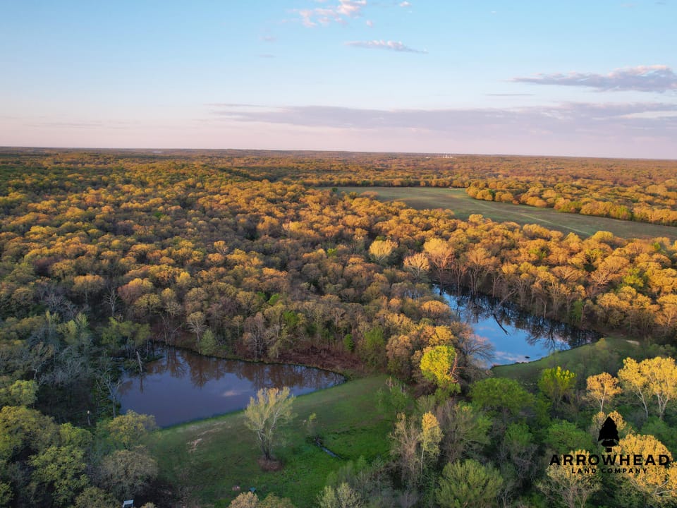 Dual-Pond Whitetail Farm