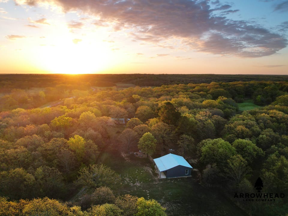 Dual-Pond Whitetail Farm