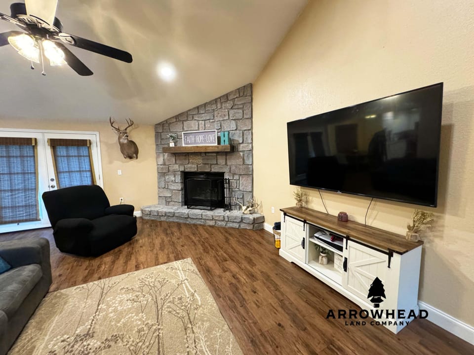 Forest Bluff Home
