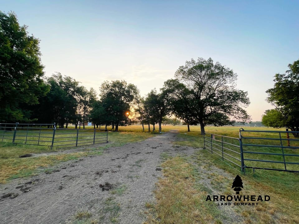 V Cross T Ranch