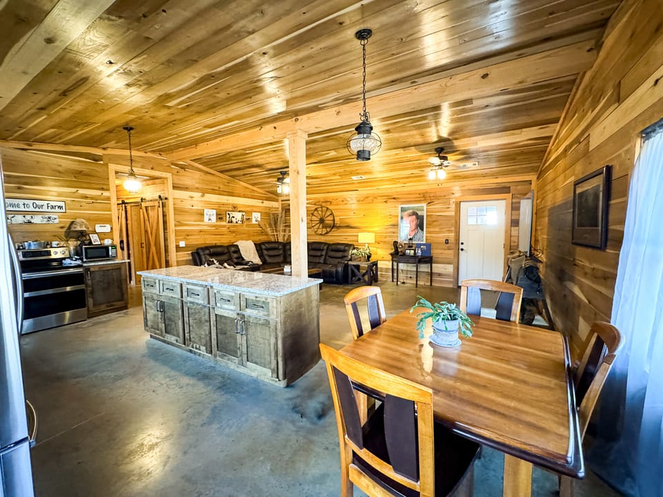 Tallapoosa River Farm With Barndominium