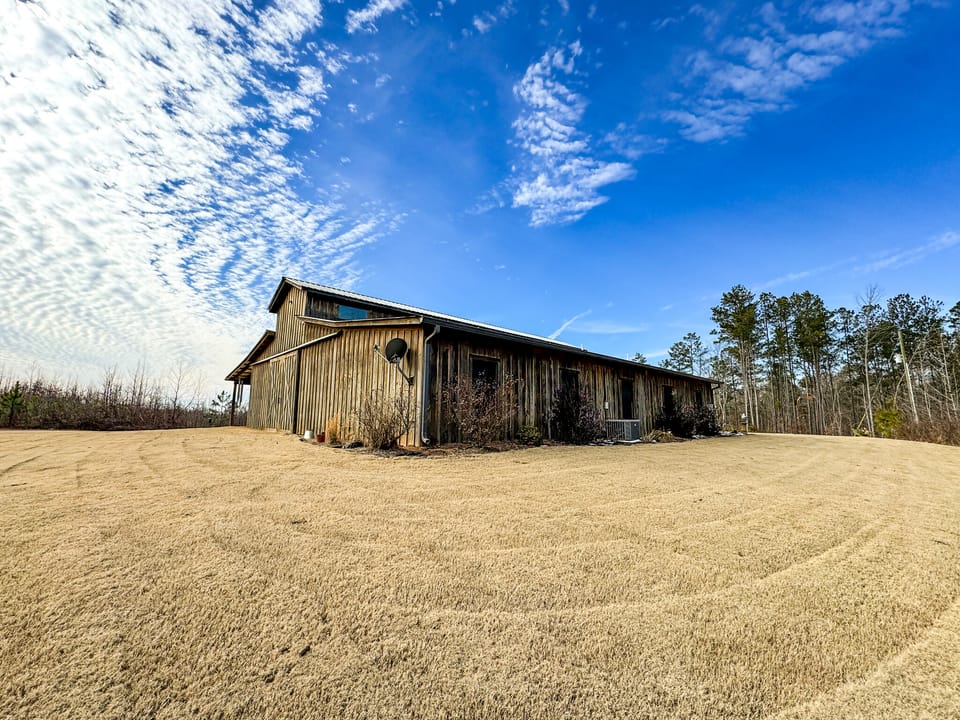 Tallapoosa River Farm With Barndominium