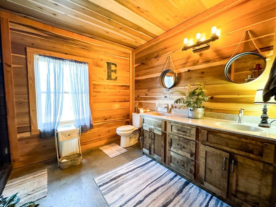 Tallapoosa River Farm With Barndominium