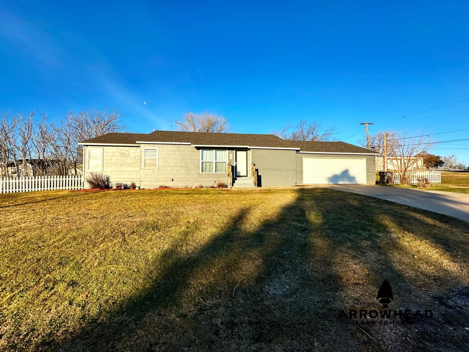 Mountain View Corner Lot House