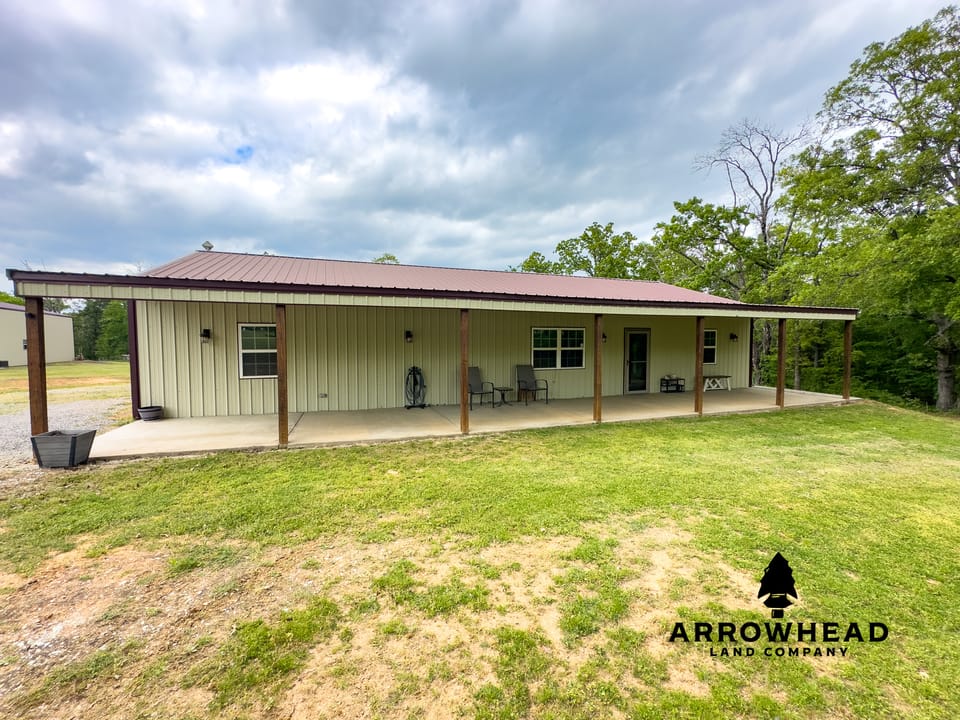 Country Living Barndo