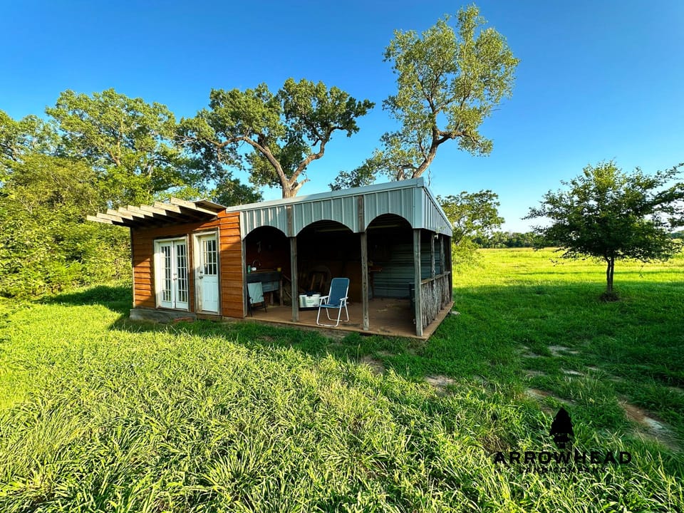 The Riverbank Cabin