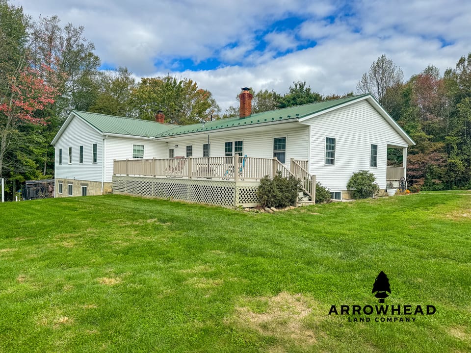 Beautiful Country Living Horse Property