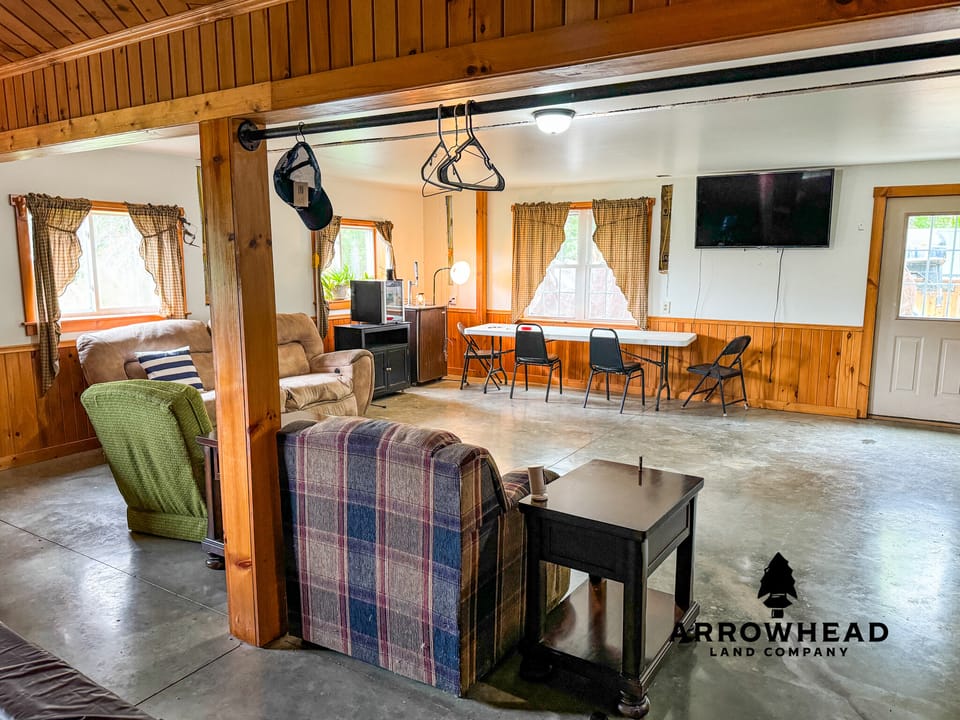 Beautiful Country Living Horse Property