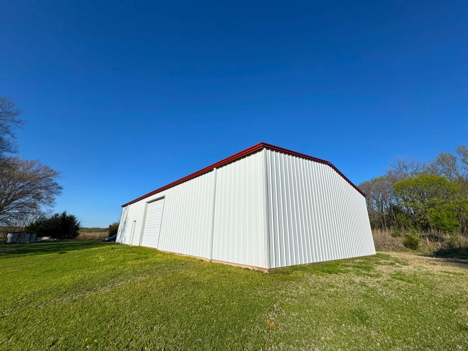 Fairfax Lake Road Home