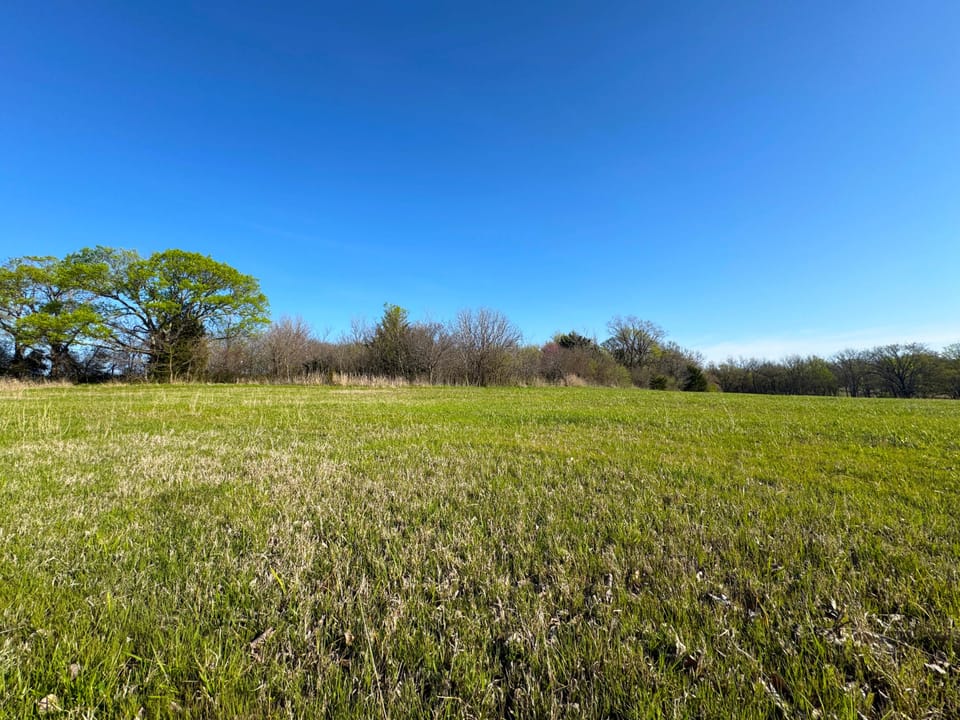 Fairfax Lake Road Home