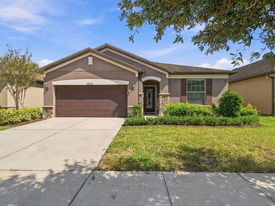 Laurel Creek Pl 1