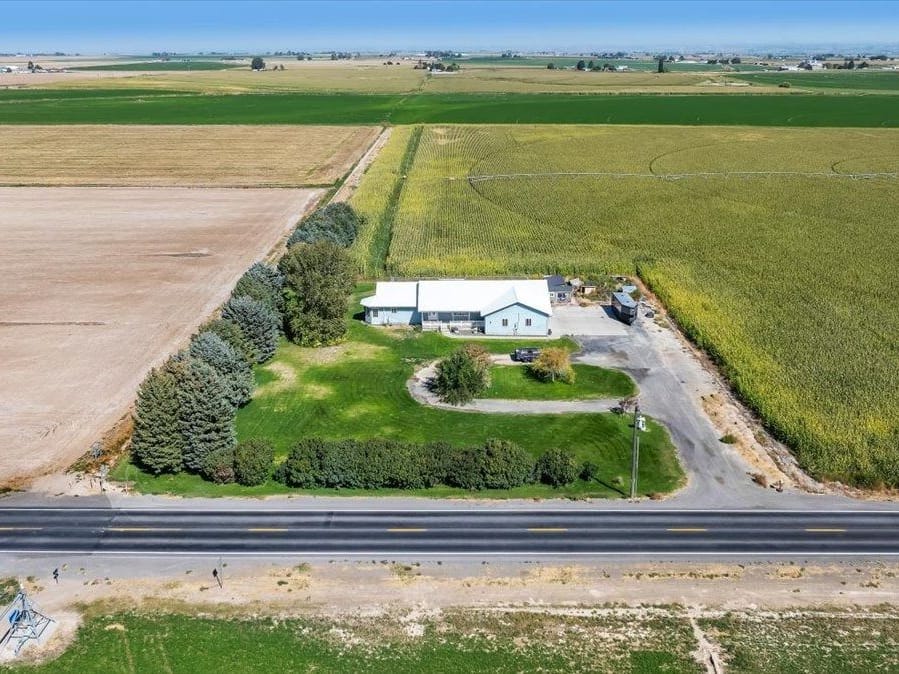 41 47 Aerial View